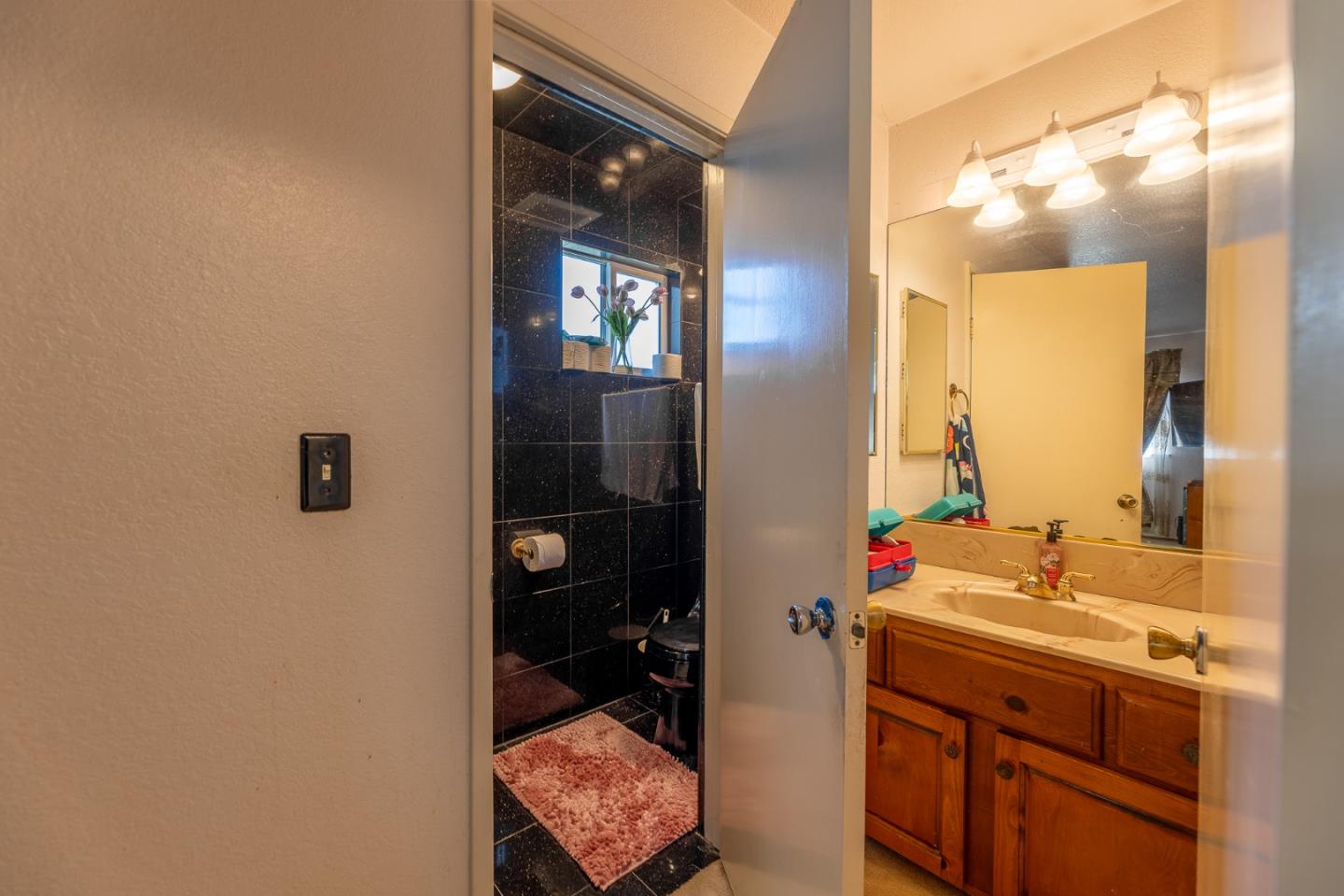 Detail Gallery Image 15 of 28 For 3244 Sandpiper Way, Marina,  CA 93933 - 3 Beds | 2/1 Baths