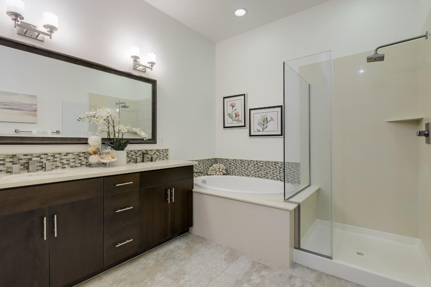 Detail Gallery Image 15 of 20 For 451 Hansen Dr, San Mateo,  CA 94403 - 2 Beds | 2 Baths