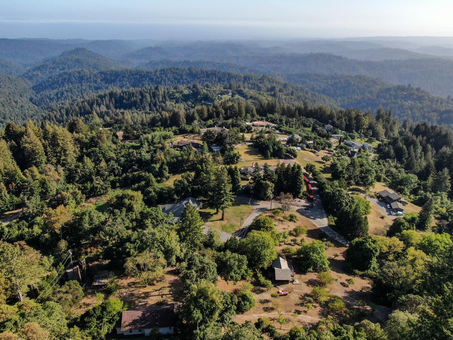 25105 Skyland Road, Los Gatos, CA 