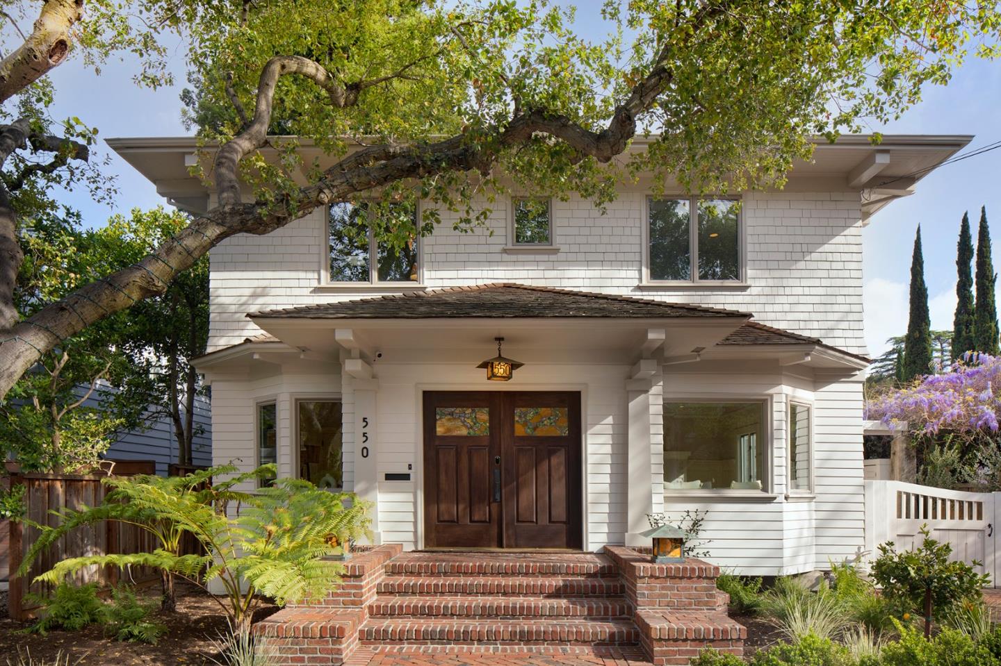 550 Kingsley Ave, Palo Alto, CA 94301