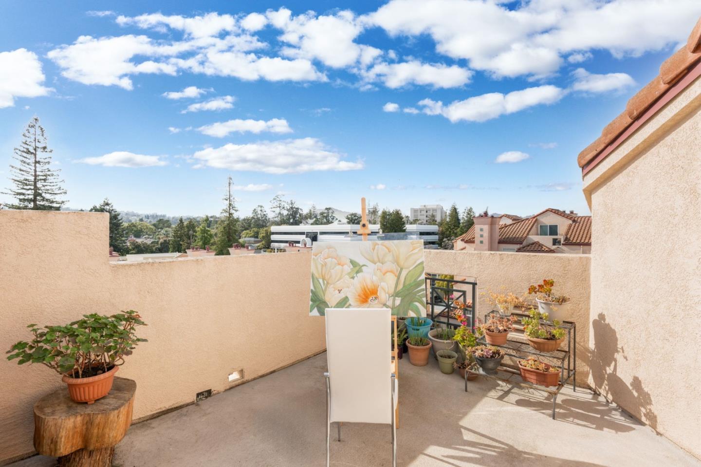 Detail Gallery Image 2 of 34 For 1951 Ofarrell St #420,  San Mateo,  CA 94403 - 2 Beds | 1 Baths