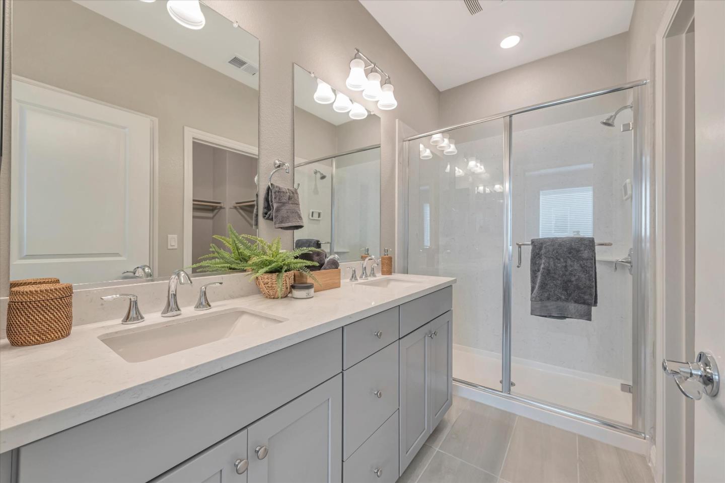 Detail Gallery Image 20 of 30 For 675 Beechnut Ct, San Jose,  CA 95133 - 4 Beds | 3/1 Baths