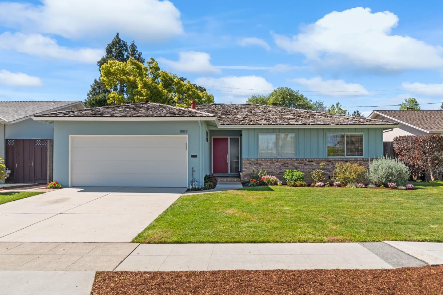 Detail Gallery Image 1 of 1 For 1557 Waxwing Ave, Sunnyvale,  CA 94087 - 3 Beds | 2 Baths