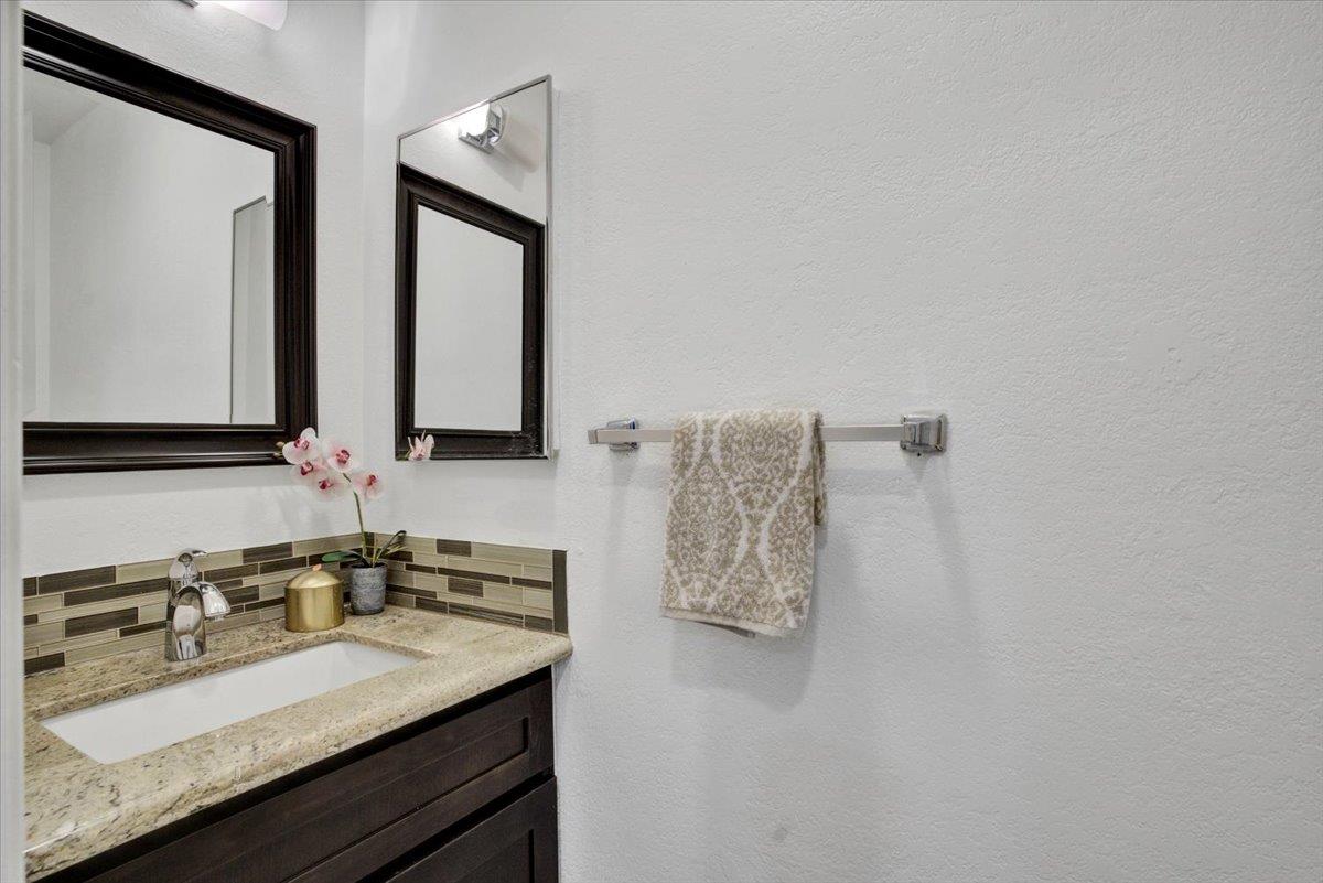 Detail Gallery Image 7 of 28 For 125 Connemara Way #171,  Sunnyvale,  CA 94087 - 2 Beds | 1/1 Baths
