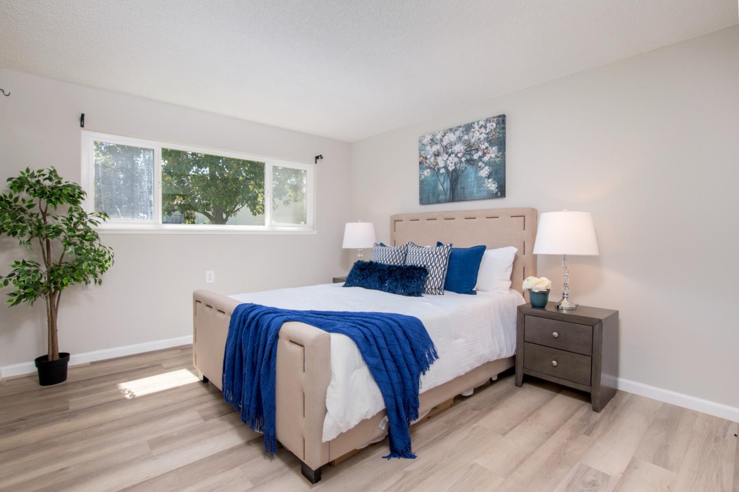 Detail Gallery Image 11 of 18 For 14225 Lora Dr #99,  Los Gatos,  CA 95032 - 1 Beds | 1 Baths