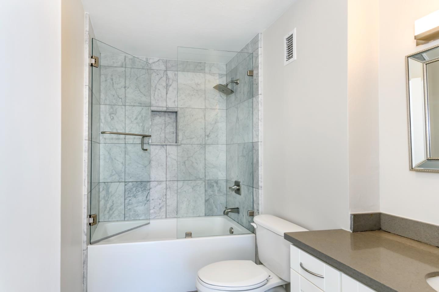 Detail Gallery Image 11 of 23 For 400 Davey Glen Rd #4704,  Belmont,  CA 94002 - 1 Beds | 1 Baths