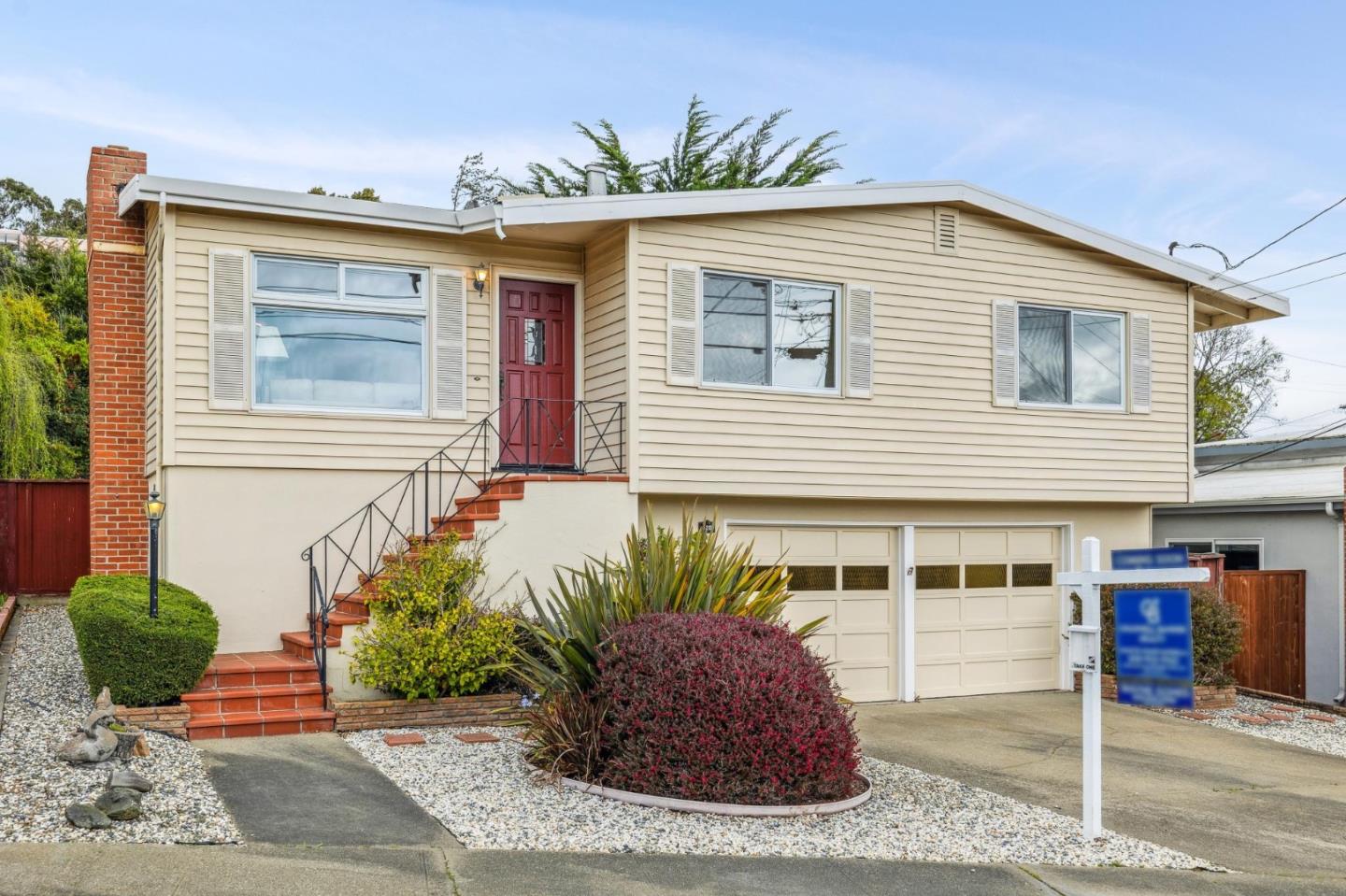 520 Rocca Ave, South San Francisco, CA 94080