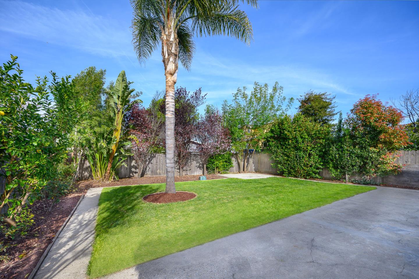 Detail Gallery Image 16 of 17 For 236 Wisteria Dr, East Palo Alto,  CA 94303 - 3 Beds | 2 Baths