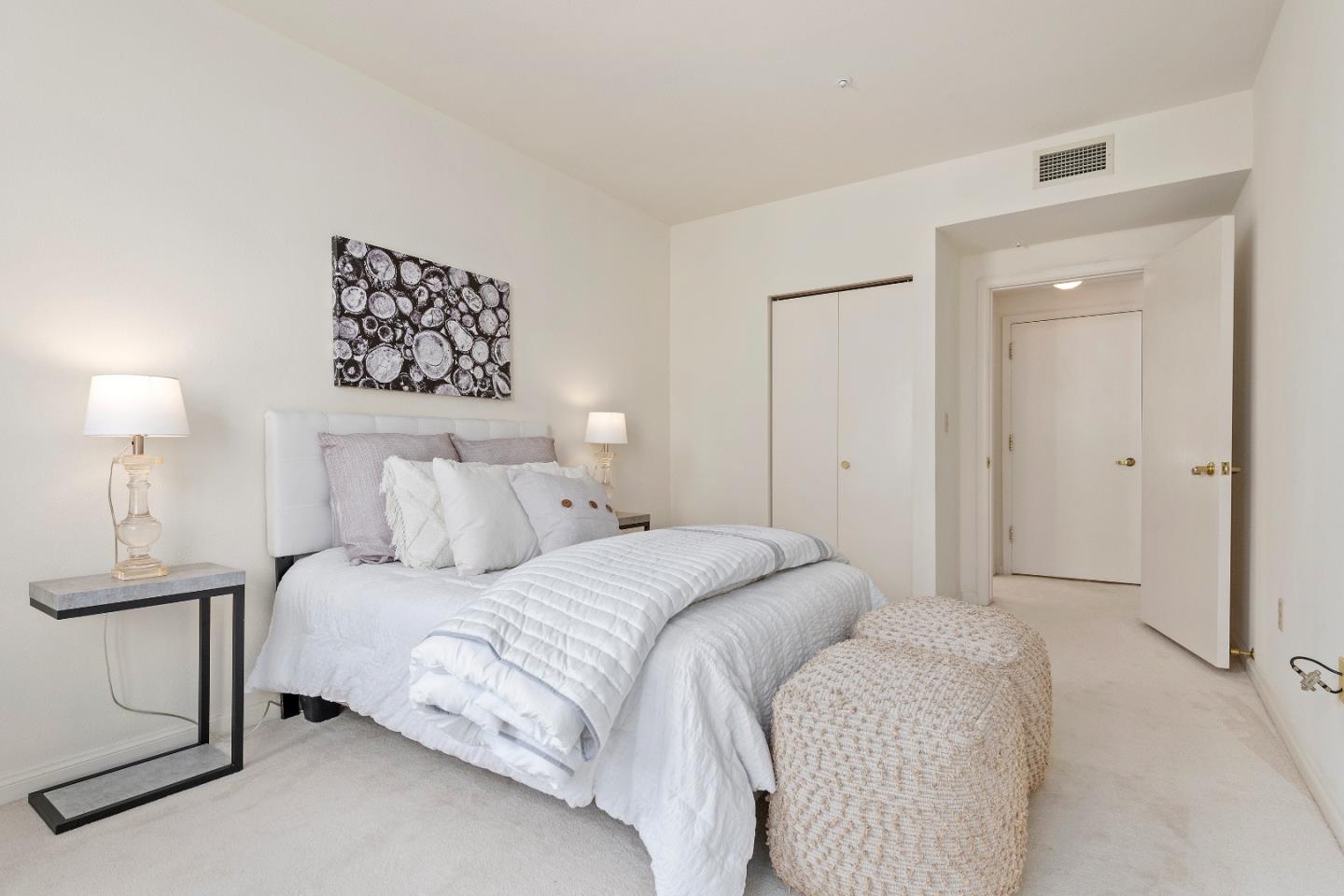 Detail Gallery Image 11 of 19 For 550 Ortega Ave #B230,  Mountain View,  CA 94040 - 2 Beds | 2 Baths