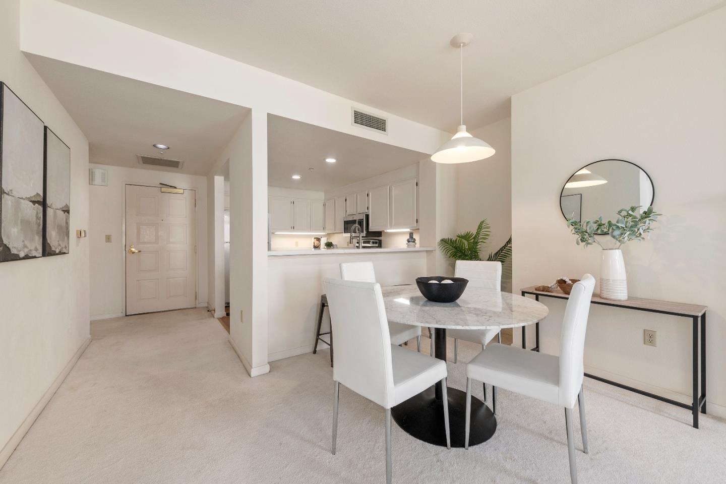 Detail Gallery Image 2 of 19 For 550 Ortega Ave #B230,  Mountain View,  CA 94040 - 2 Beds | 2 Baths