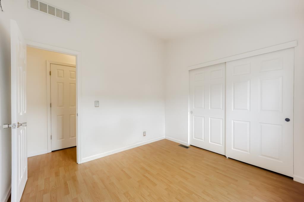Detail Gallery Image 17 of 46 For 1220 Tasman Dr #395,  Sunnyvale,  CA 94089 - 3 Beds | 2 Baths