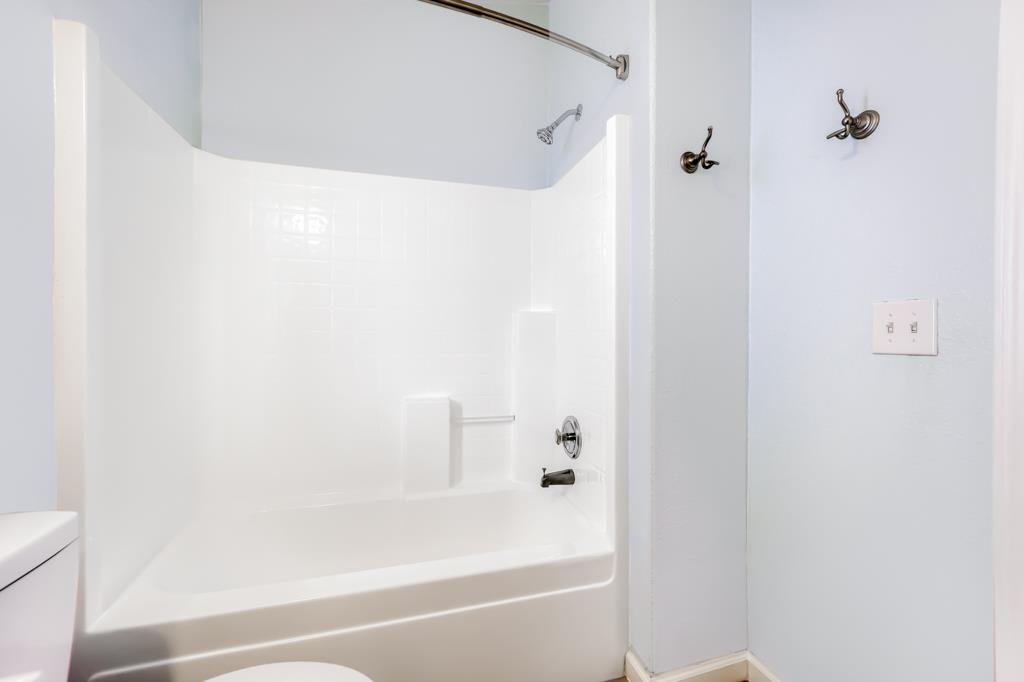 Detail Gallery Image 22 of 46 For 1220 Tasman Dr #395,  Sunnyvale,  CA 94089 - 3 Beds | 2 Baths
