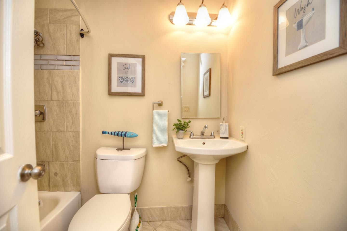 Detail Gallery Image 10 of 36 For 757 Warring Dr #2,  San Jose,  CA 95123 - 2 Beds | 1 Baths