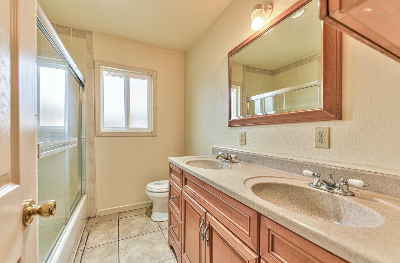 Detail Gallery Image 20 of 28 For 81 Russell Rd, Salinas,  CA 93906 - 3 Beds | 1 Baths