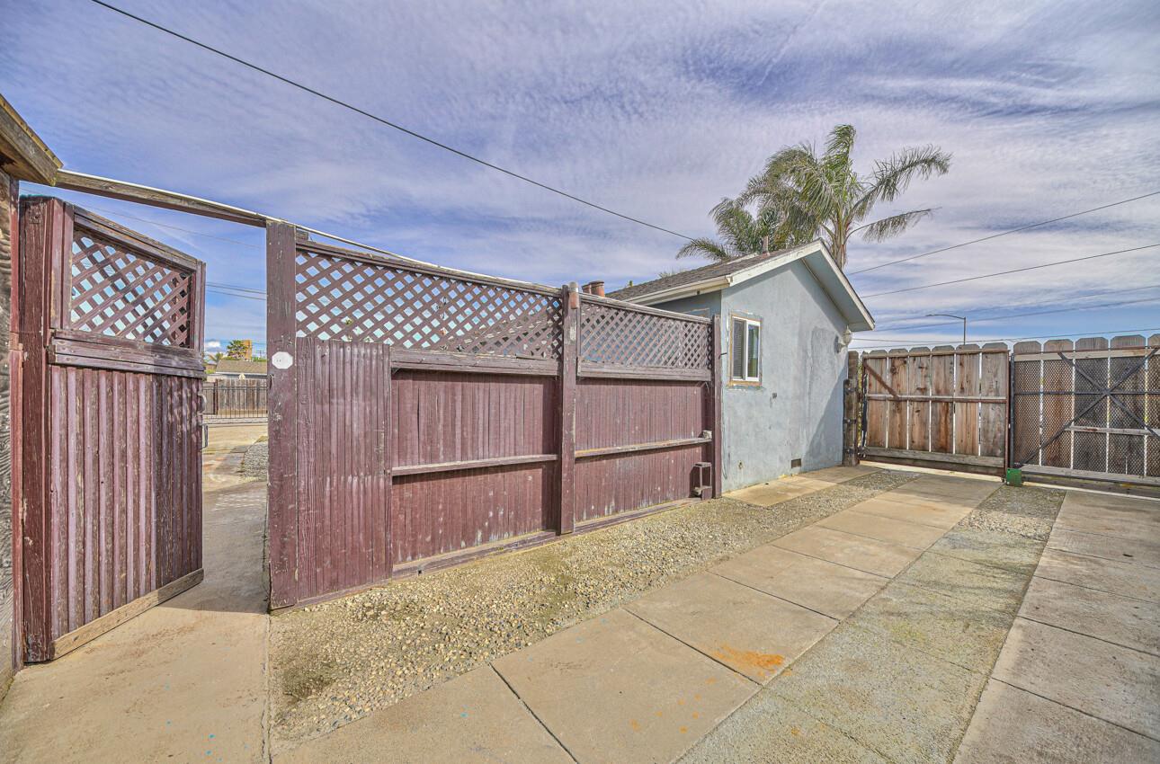 Detail Gallery Image 28 of 28 For 81 Russell Rd, Salinas,  CA 93906 - 3 Beds | 1 Baths