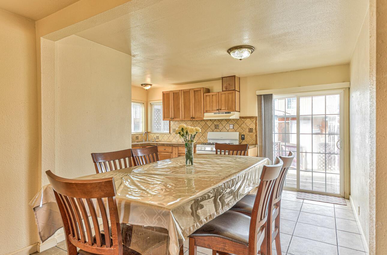 Detail Gallery Image 9 of 28 For 81 Russell Rd, Salinas,  CA 93906 - 3 Beds | 1 Baths