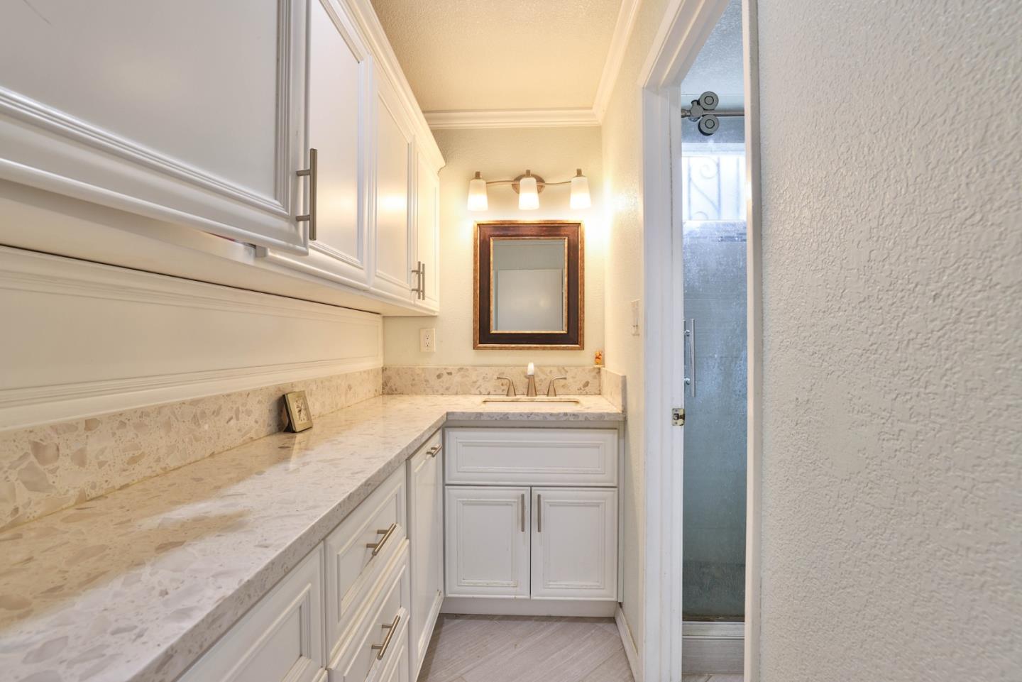 Detail Gallery Image 10 of 16 For 3249 Pumpherston Way, San Jose,  CA 95148 - 4 Beds | 2 Baths