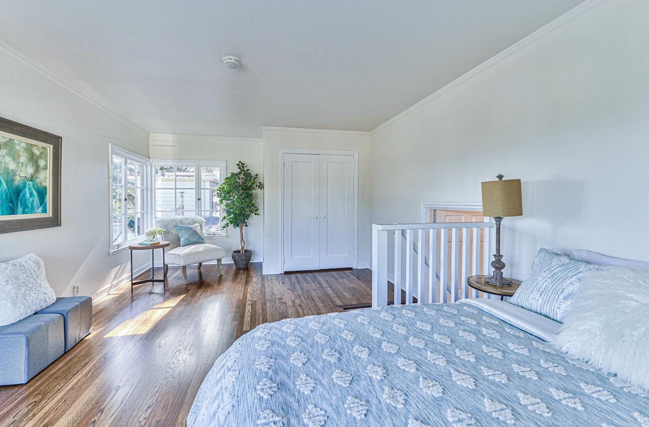 Detail Gallery Image 16 of 27 For 315 Cypress Ave, Pacific Grove,  CA 93950 - 2 Beds | 1 Baths