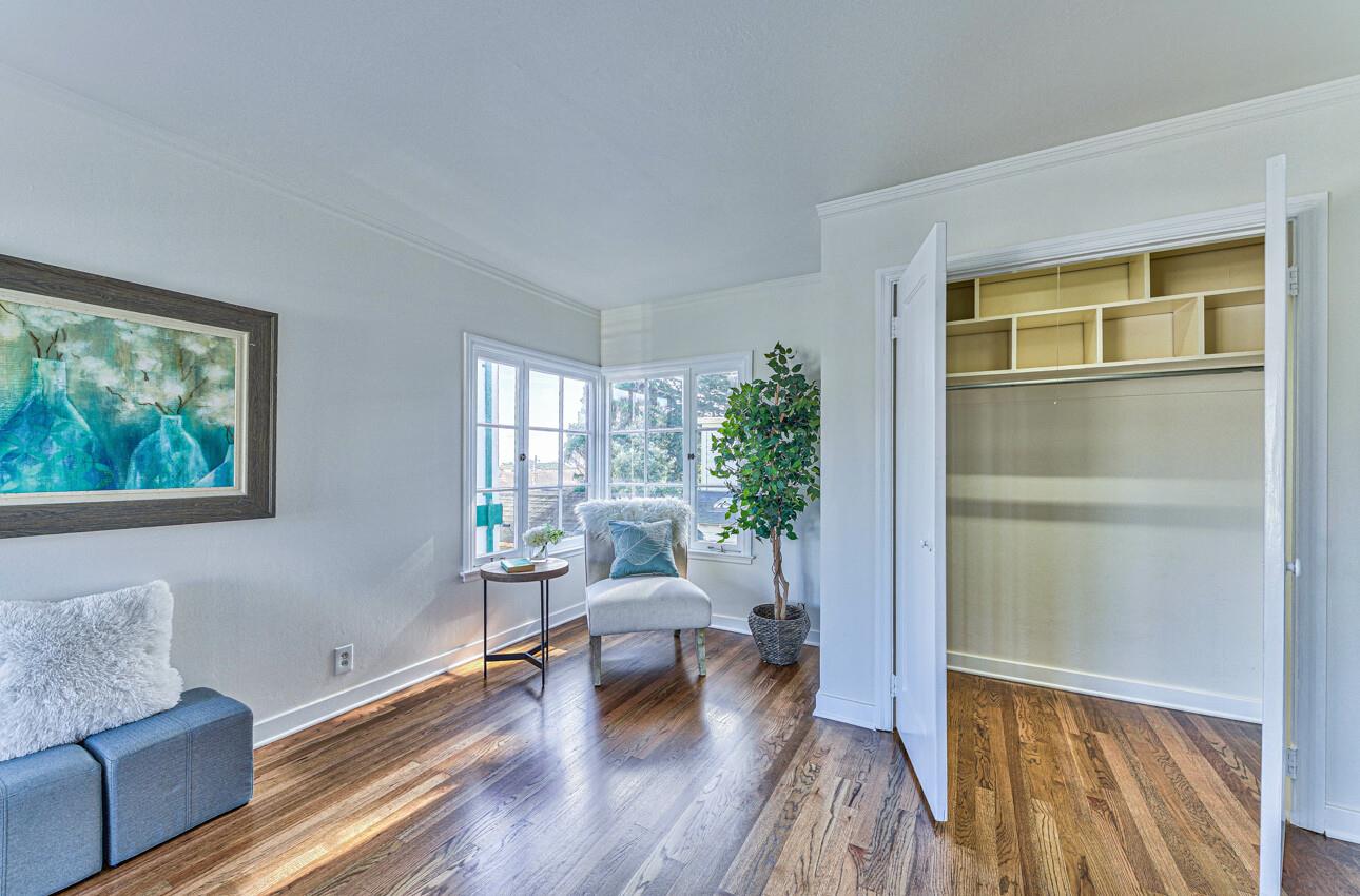 Detail Gallery Image 17 of 27 For 315 Cypress Ave, Pacific Grove,  CA 93950 - 2 Beds | 1 Baths