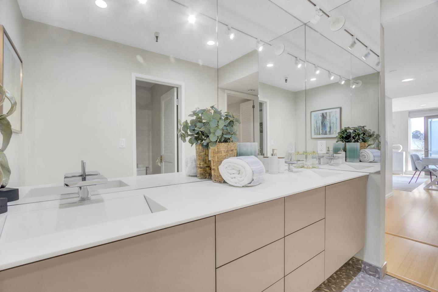 Detail Gallery Image 28 of 52 For 1210 Bellevue Ave #304,  Burlingame,  CA 94010 - 2 Beds | 2 Baths