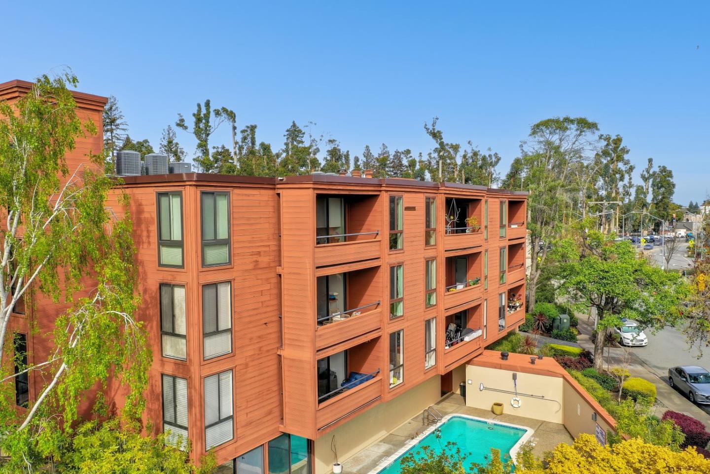 Detail Gallery Image 45 of 52 For 1210 Bellevue Ave #304,  Burlingame,  CA 94010 - 2 Beds | 2 Baths