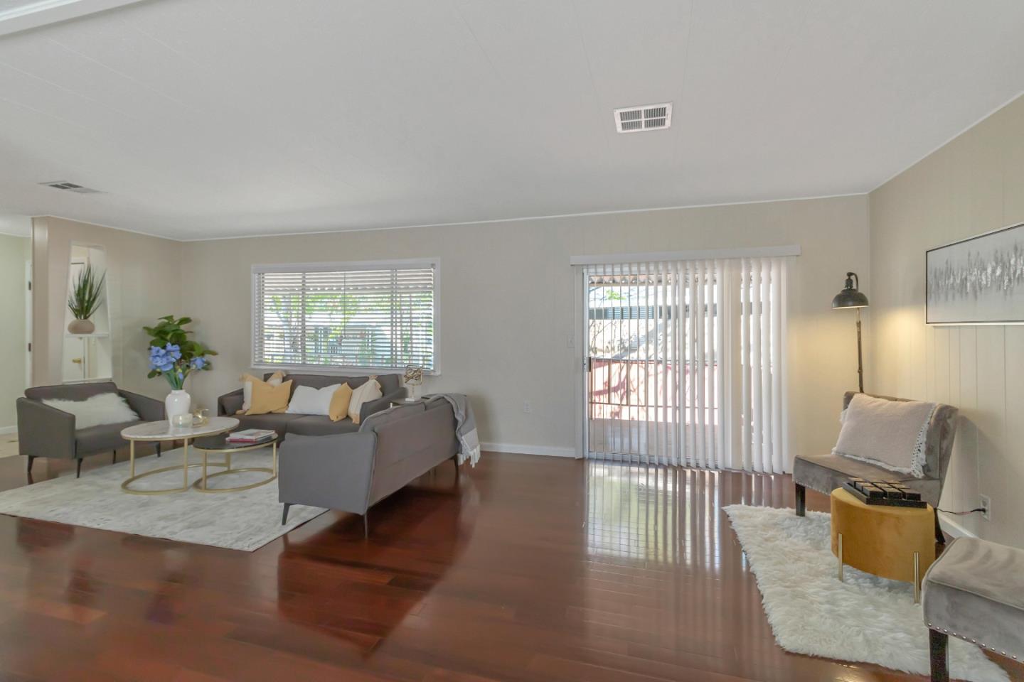 Detail Gallery Image 10 of 22 For 738 Spindrift Dr #738,  San Jose,  CA 95134 - 3 Beds | 2 Baths