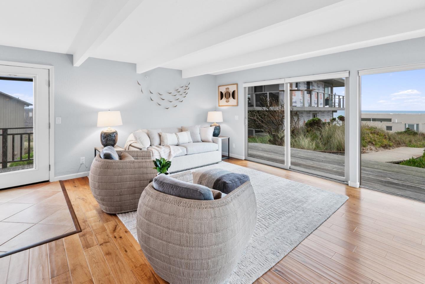 Detail Gallery Image 10 of 72 For 127 Cormorant Way, Watsonville,  CA 95076 - 3 Beds | 3/1 Baths