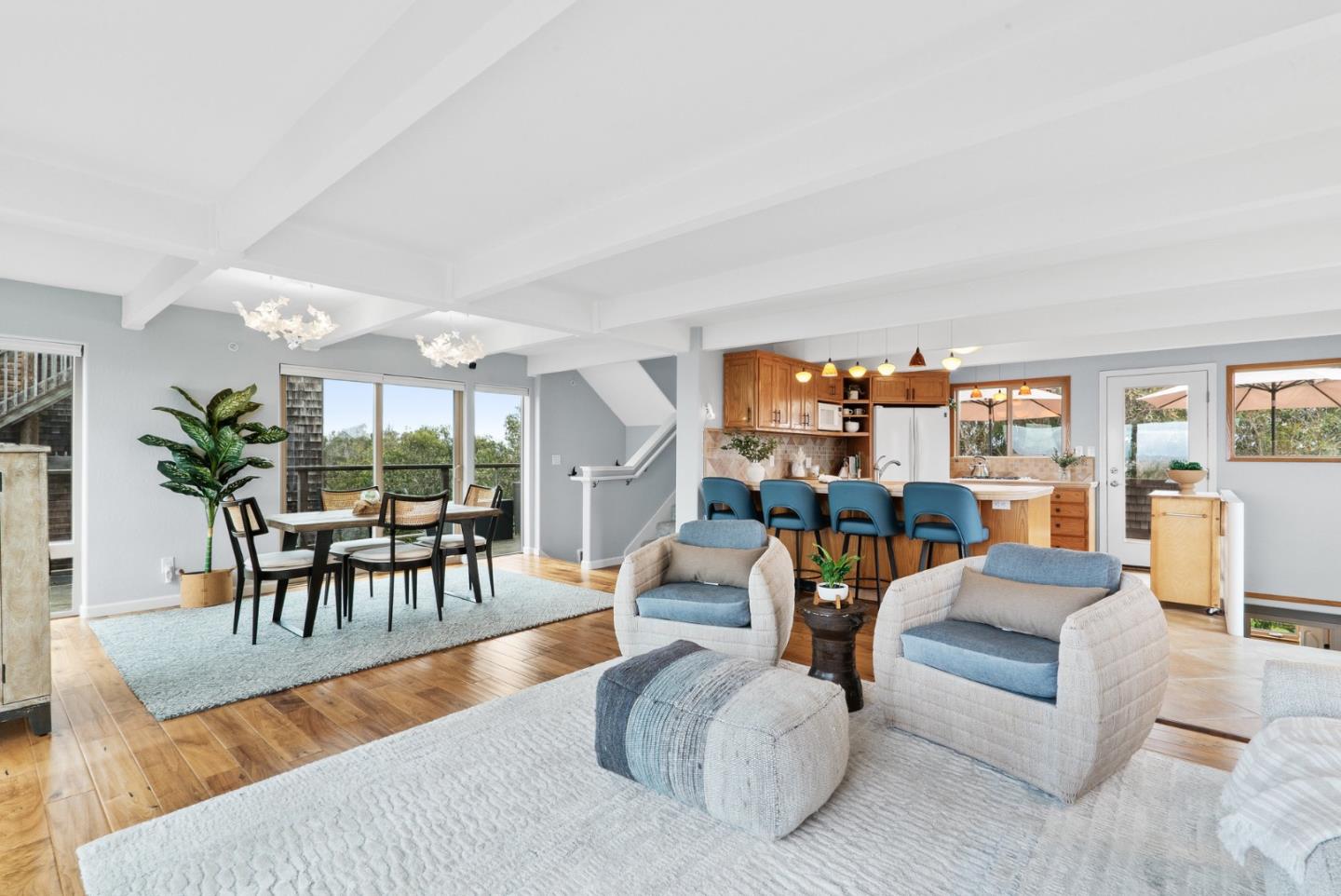 Detail Gallery Image 14 of 72 For 127 Cormorant Way, Watsonville,  CA 95076 - 3 Beds | 3/1 Baths