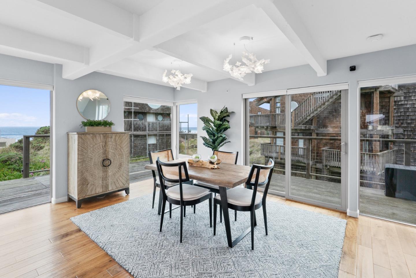 Detail Gallery Image 18 of 72 For 127 Cormorant Way, Watsonville,  CA 95076 - 3 Beds | 3/1 Baths