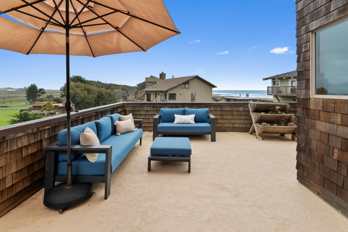 Detail Gallery Image 25 of 72 For 127 Cormorant Way, Watsonville,  CA 95076 - 3 Beds | 3/1 Baths