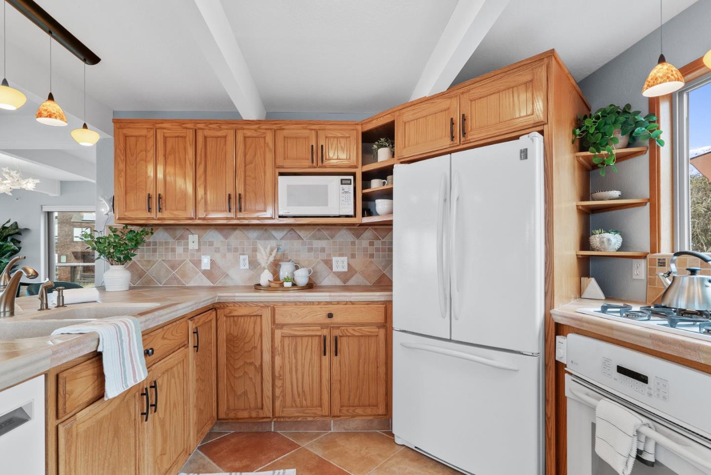 Detail Gallery Image 26 of 72 For 127 Cormorant Way, Watsonville,  CA 95076 - 3 Beds | 3/1 Baths
