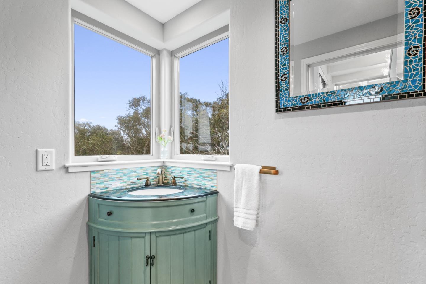 Detail Gallery Image 29 of 72 For 127 Cormorant Way, Watsonville,  CA 95076 - 3 Beds | 3/1 Baths