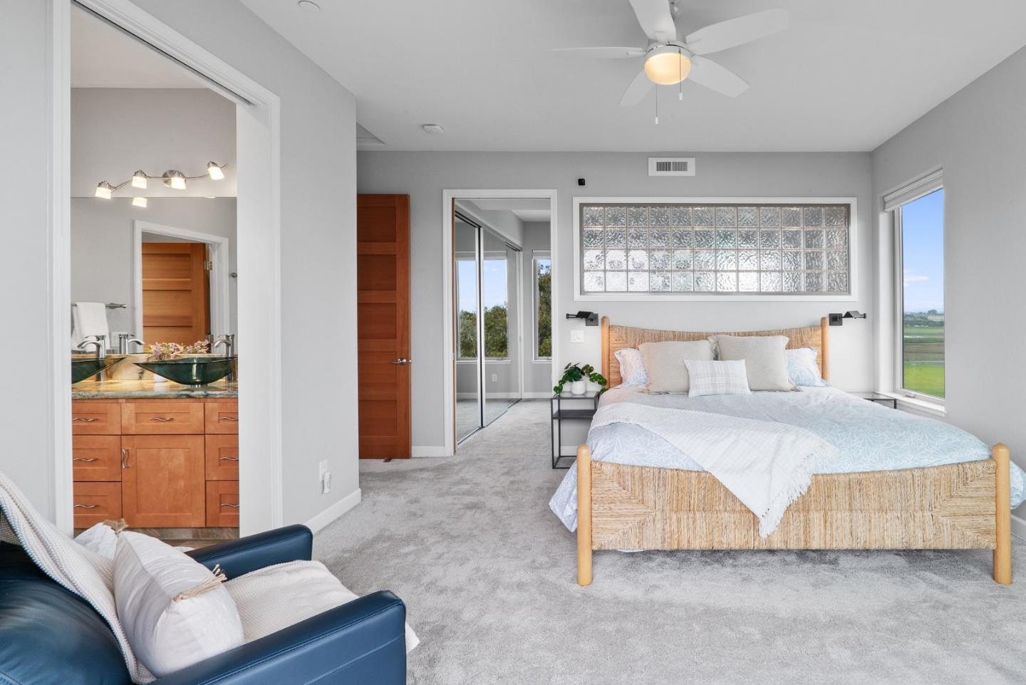 Detail Gallery Image 32 of 72 For 127 Cormorant Way, Watsonville,  CA 95076 - 3 Beds | 3/1 Baths