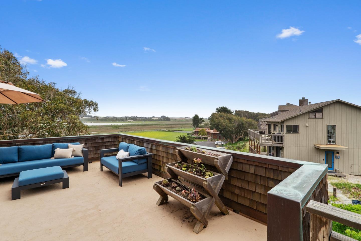 Detail Gallery Image 54 of 72 For 127 Cormorant Way, Watsonville,  CA 95076 - 3 Beds | 3/1 Baths