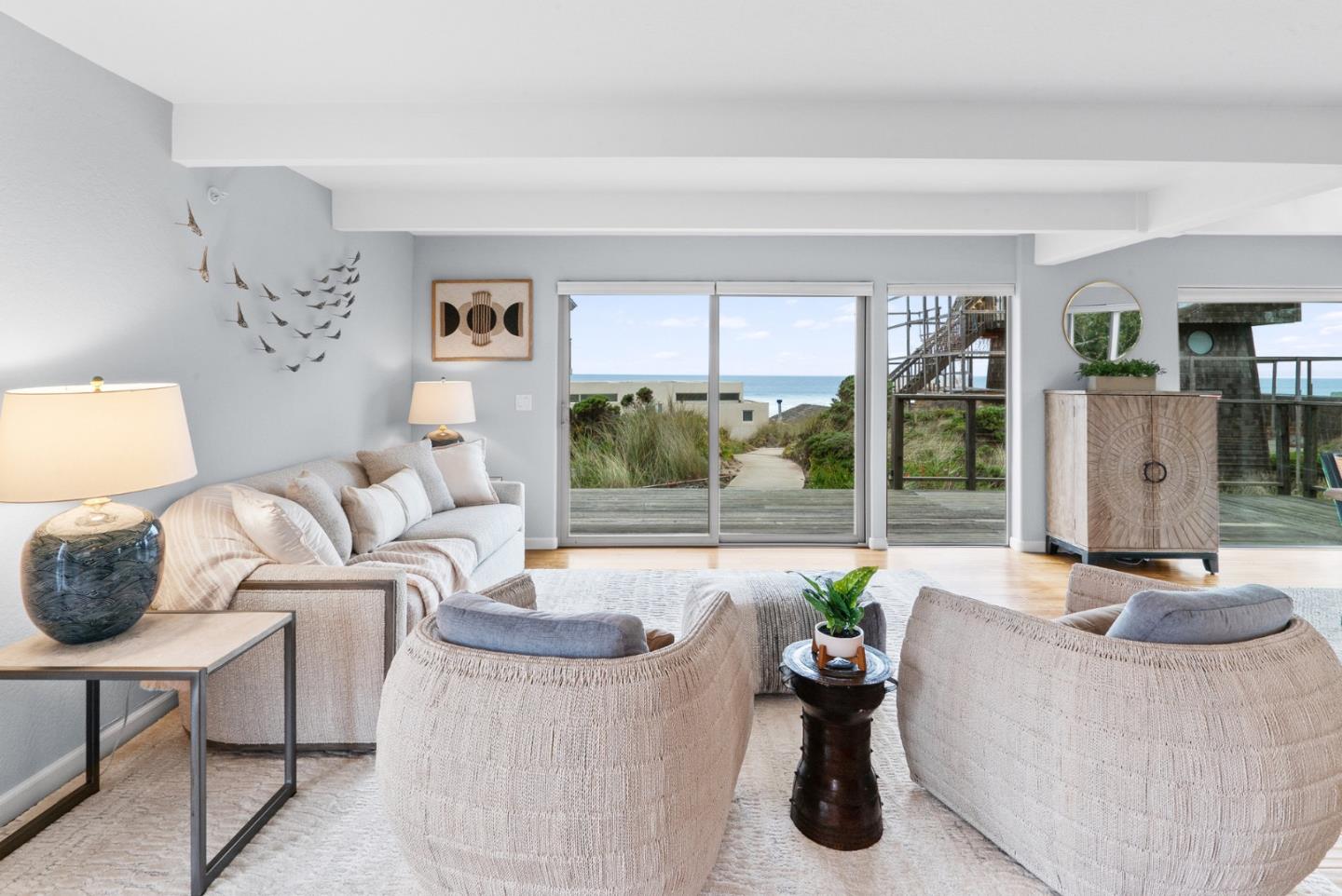 Detail Gallery Image 9 of 72 For 127 Cormorant Way, Watsonville,  CA 95076 - 3 Beds | 3/1 Baths