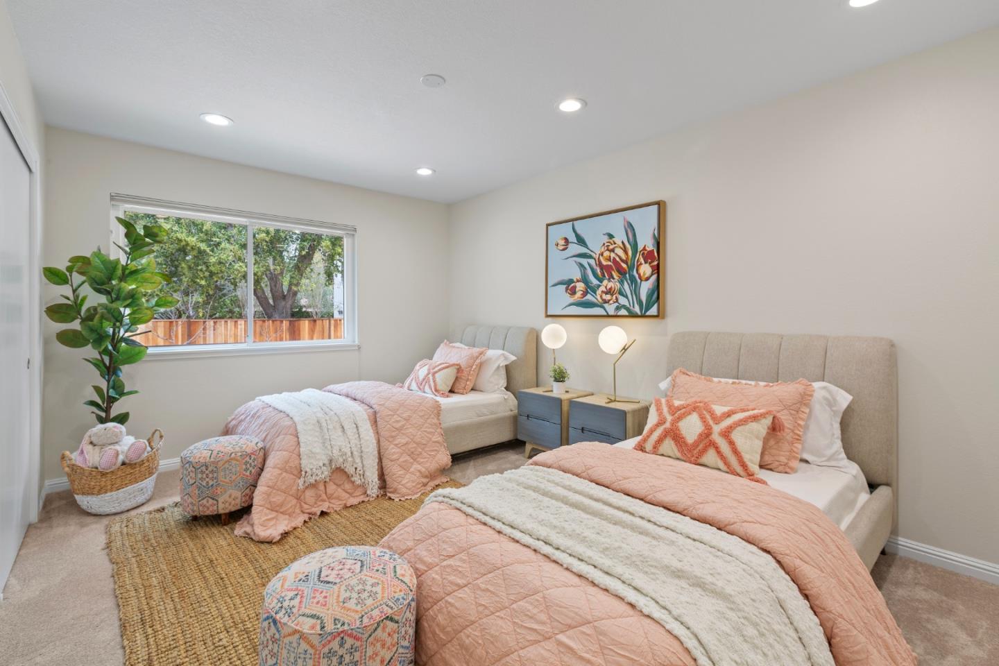 Detail Gallery Image 31 of 77 For 490 Cherry Ave, Los Altos,  CA 94022 - 3 Beds | 2/1 Baths