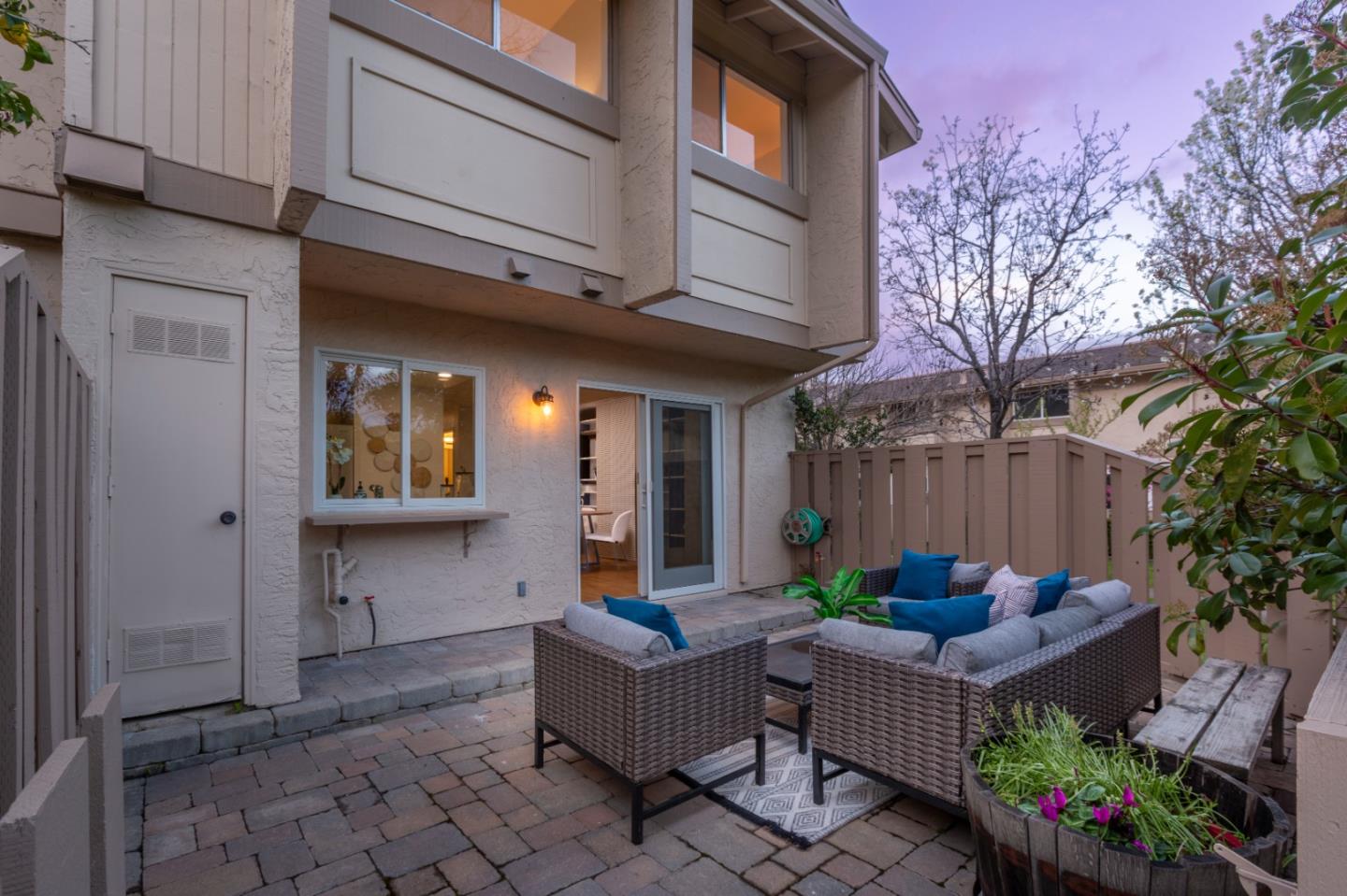Detail Gallery Image 50 of 53 For 20556 Cedarbrook Ter, Cupertino,  CA 95014 - 3 Beds | 2/1 Baths