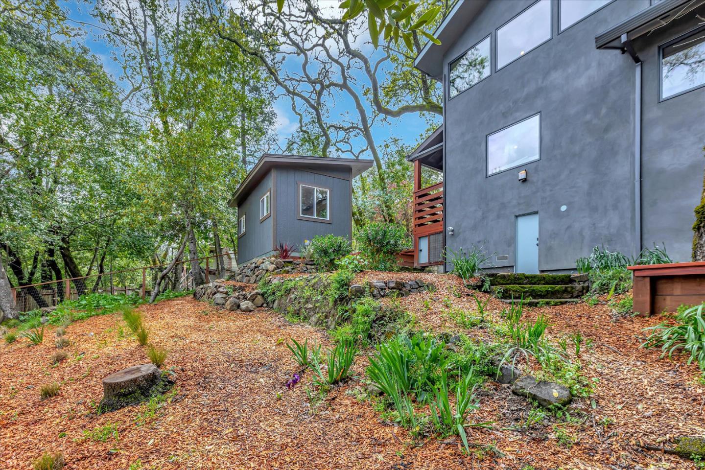Detail Gallery Image 68 of 73 For 241 Bonita Rd, Portola Valley,  CA 94028 - 3 Beds | 3/1 Baths