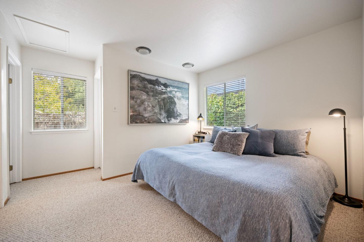 Detail Gallery Image 20 of 26 For 980 Altschul Ave, Menlo Park,  CA 94025 - 3 Beds | 2/1 Baths