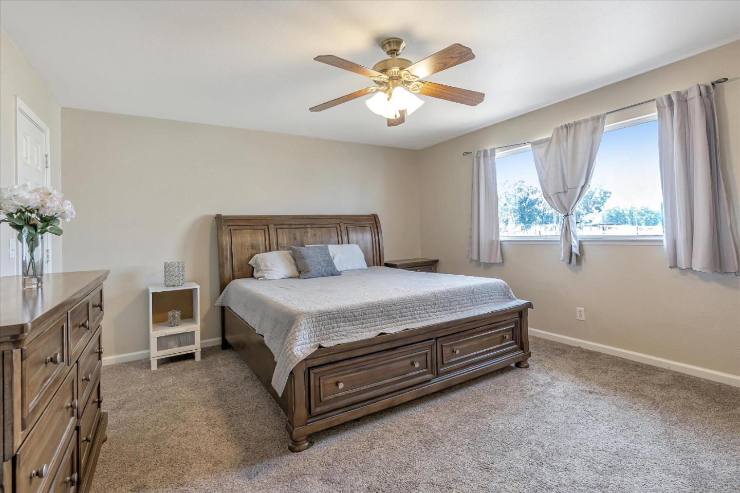 Detail Gallery Image 14 of 25 For 14388 Road 36, Madera,  CA 93636 - 4 Beds | 2 Baths