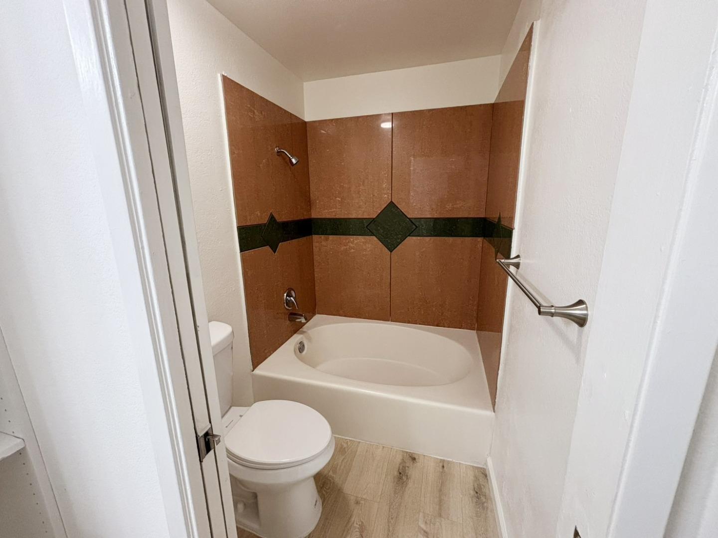Detail Gallery Image 13 of 29 For 1000 Evergreen Ter #1315,  San Pablo,  CA 94806 - 2 Beds | 2 Baths