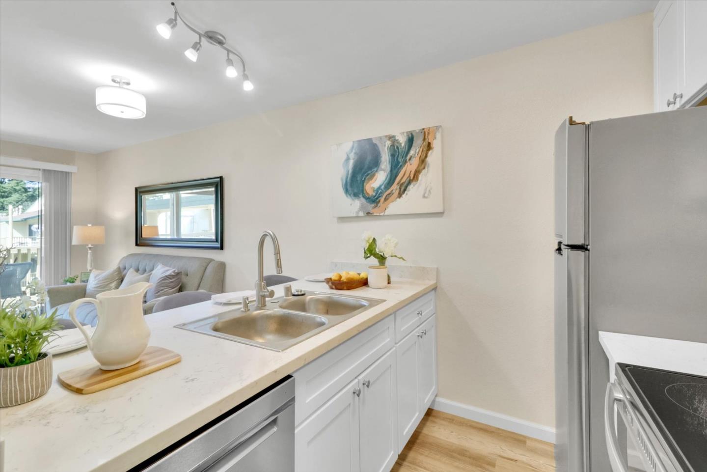 Detail Gallery Image 4 of 42 For 397 Imperial Way #302,  Daly City,  CA 94015 - 0 Beds | 1 Baths