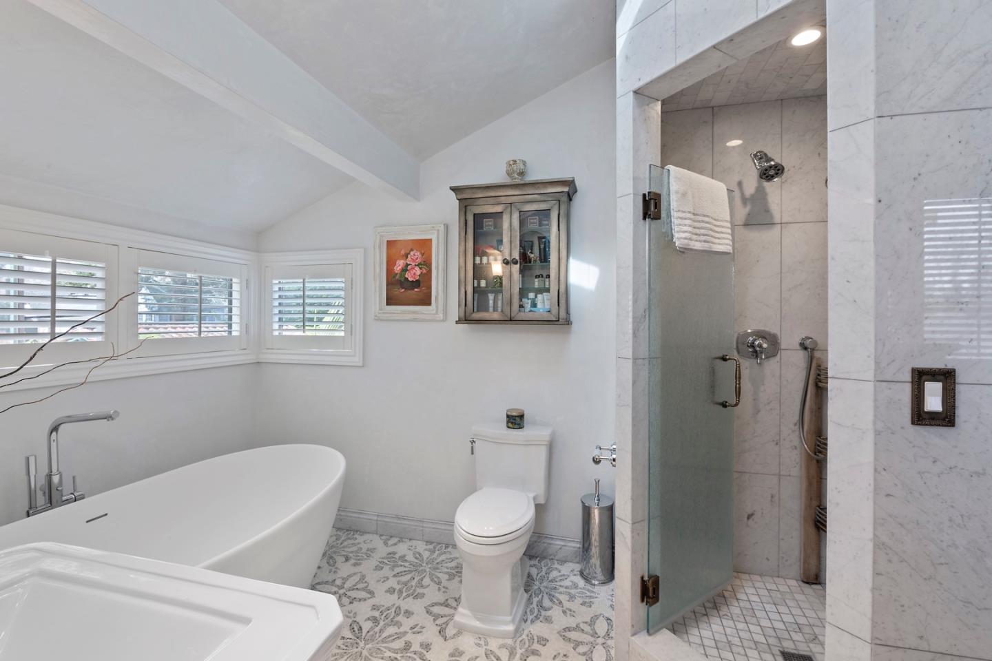Detail Gallery Image 27 of 34 For 28 Fulton St, Redwood City,  CA 94062 - 3 Beds | 2/1 Baths