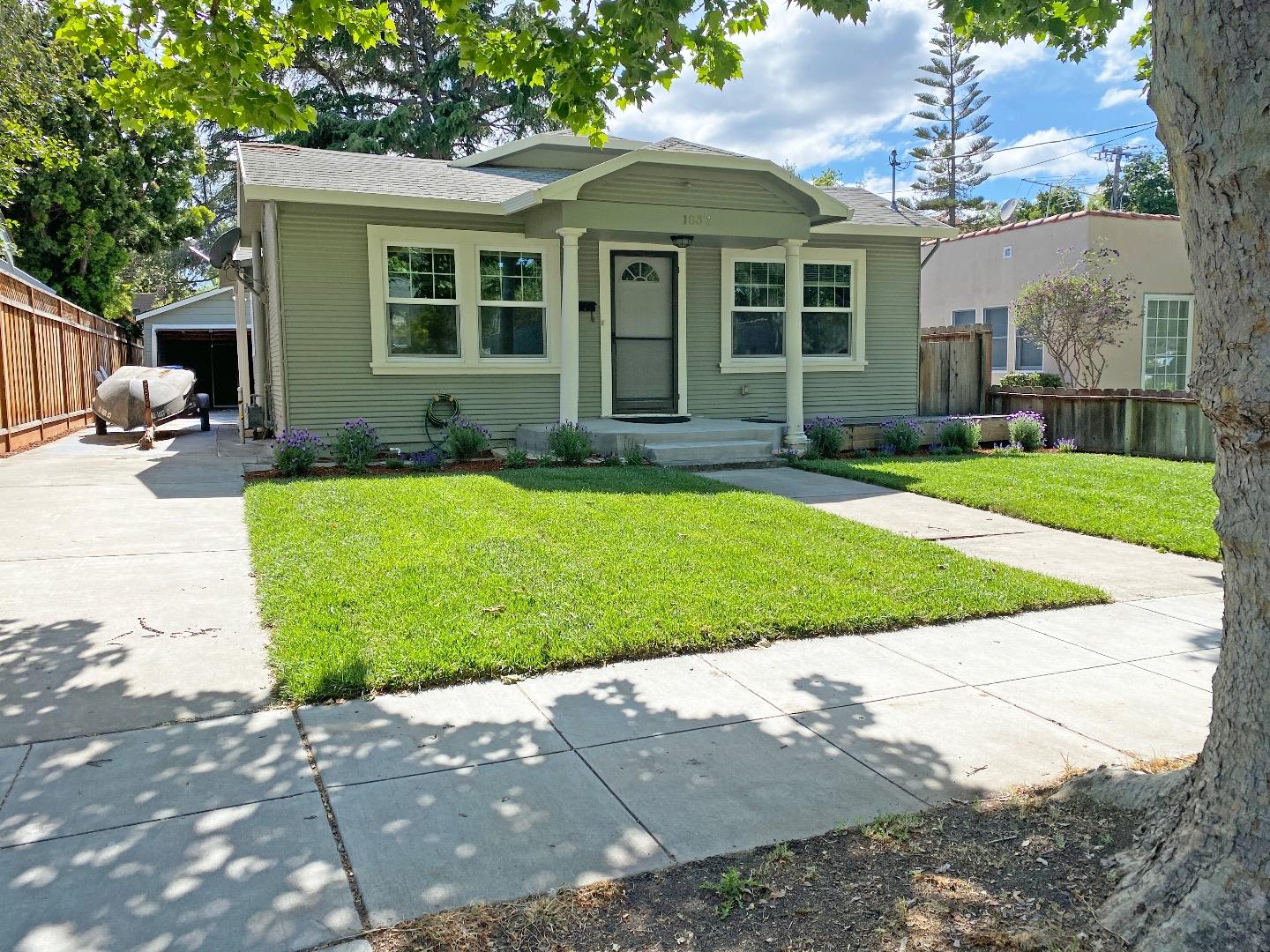 Detail Gallery Image 1 of 1 For 1037 Greenwood Ave, San Jose,  CA 95126 - 2 Beds | 1 Baths