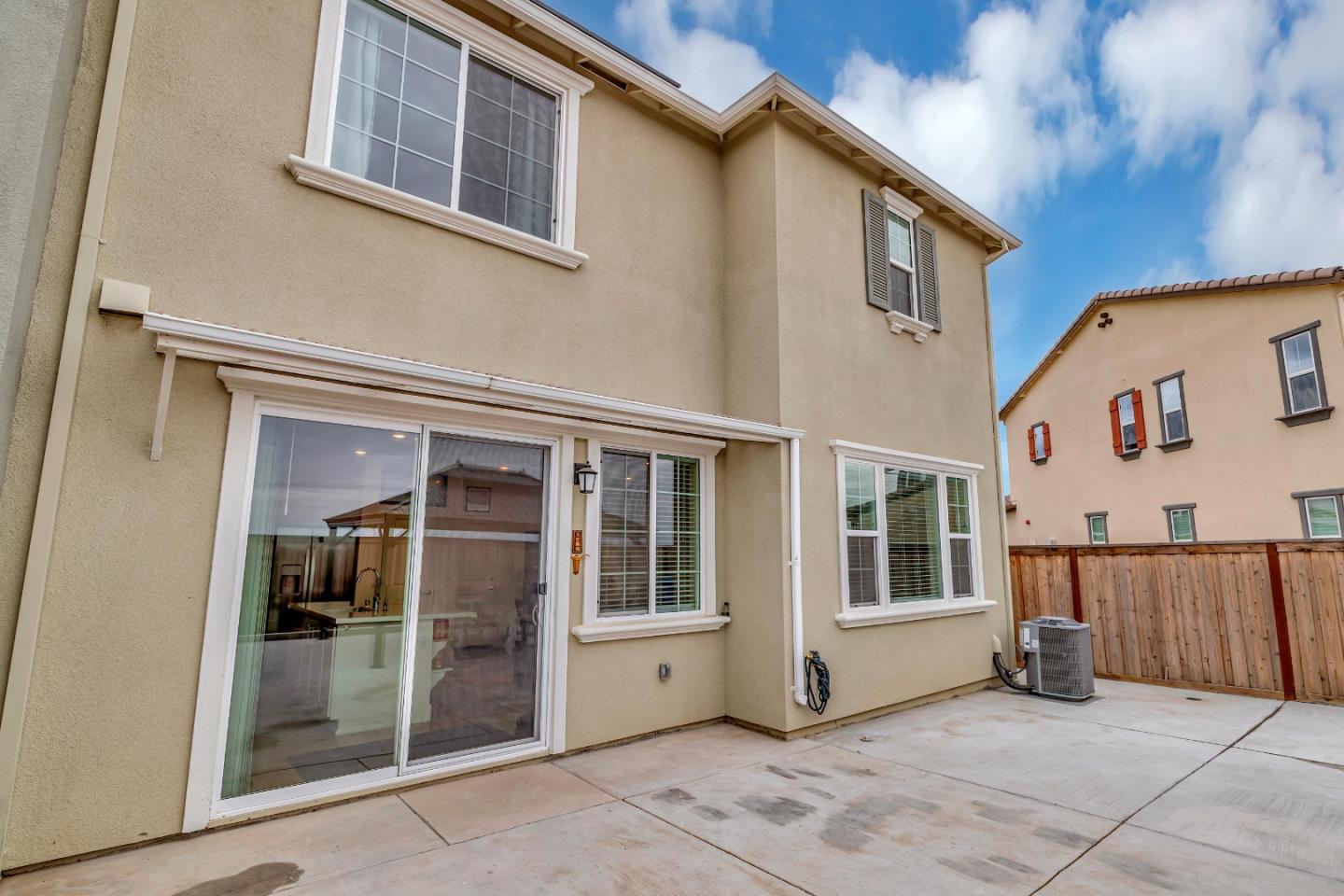 Detail Gallery Image 36 of 47 For 5866 Markham Ct, Tracy,  CA 95377 - 3 Beds | 2/1 Baths