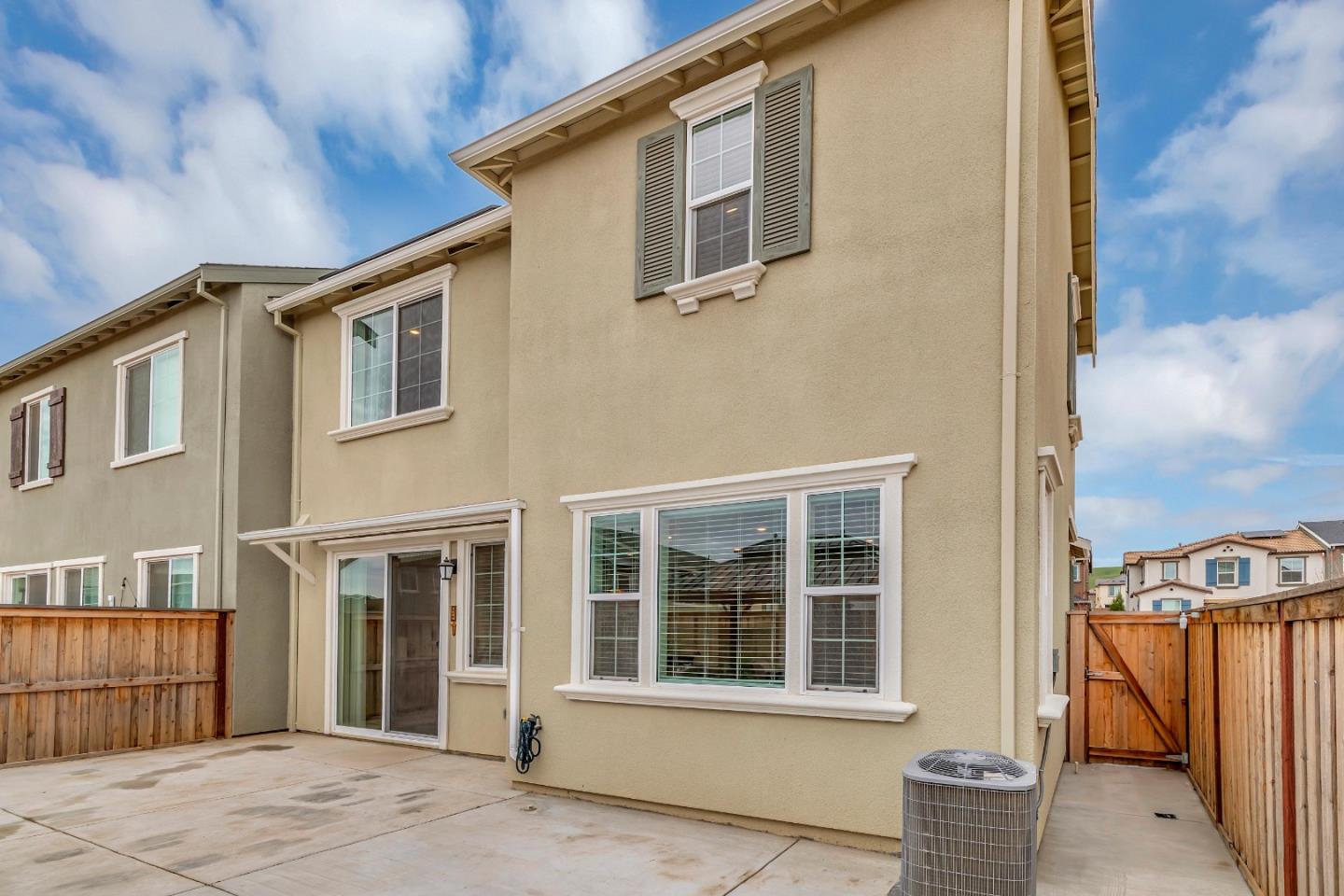 Detail Gallery Image 39 of 47 For 5866 Markham Ct, Tracy,  CA 95377 - 3 Beds | 2/1 Baths