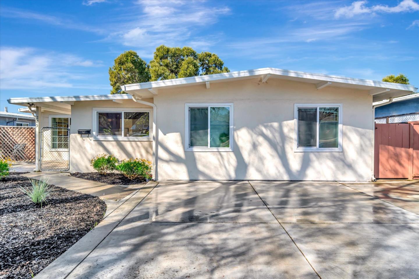 285 Roswell Drive, Milpitas, CA 