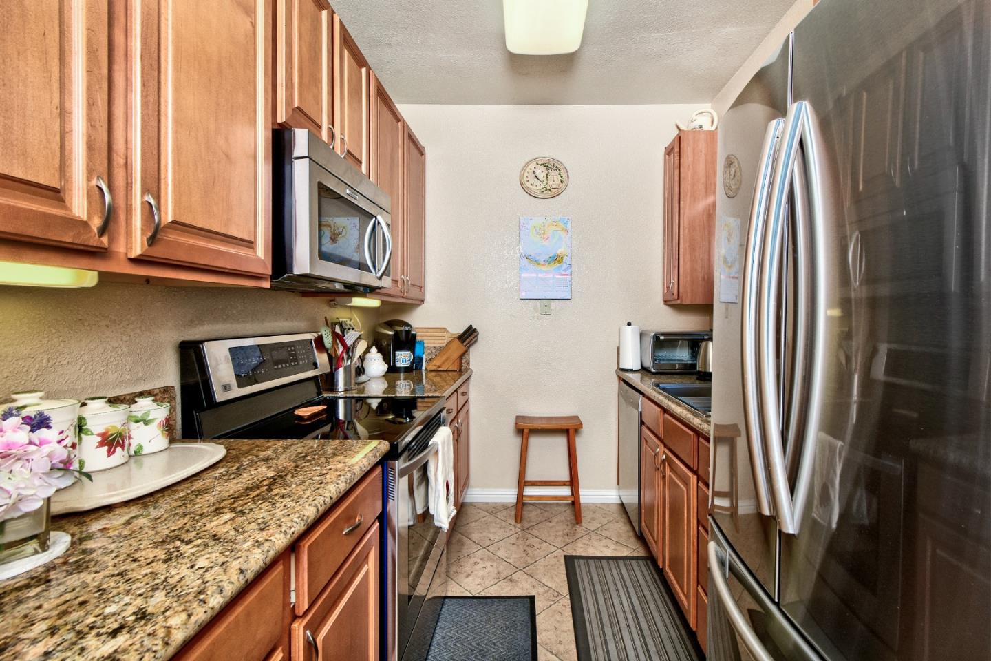 Detail Gallery Image 5 of 25 For 2200 Agnew Rd #118,  Santa Clara,  CA 95054 - 2 Beds | 2 Baths