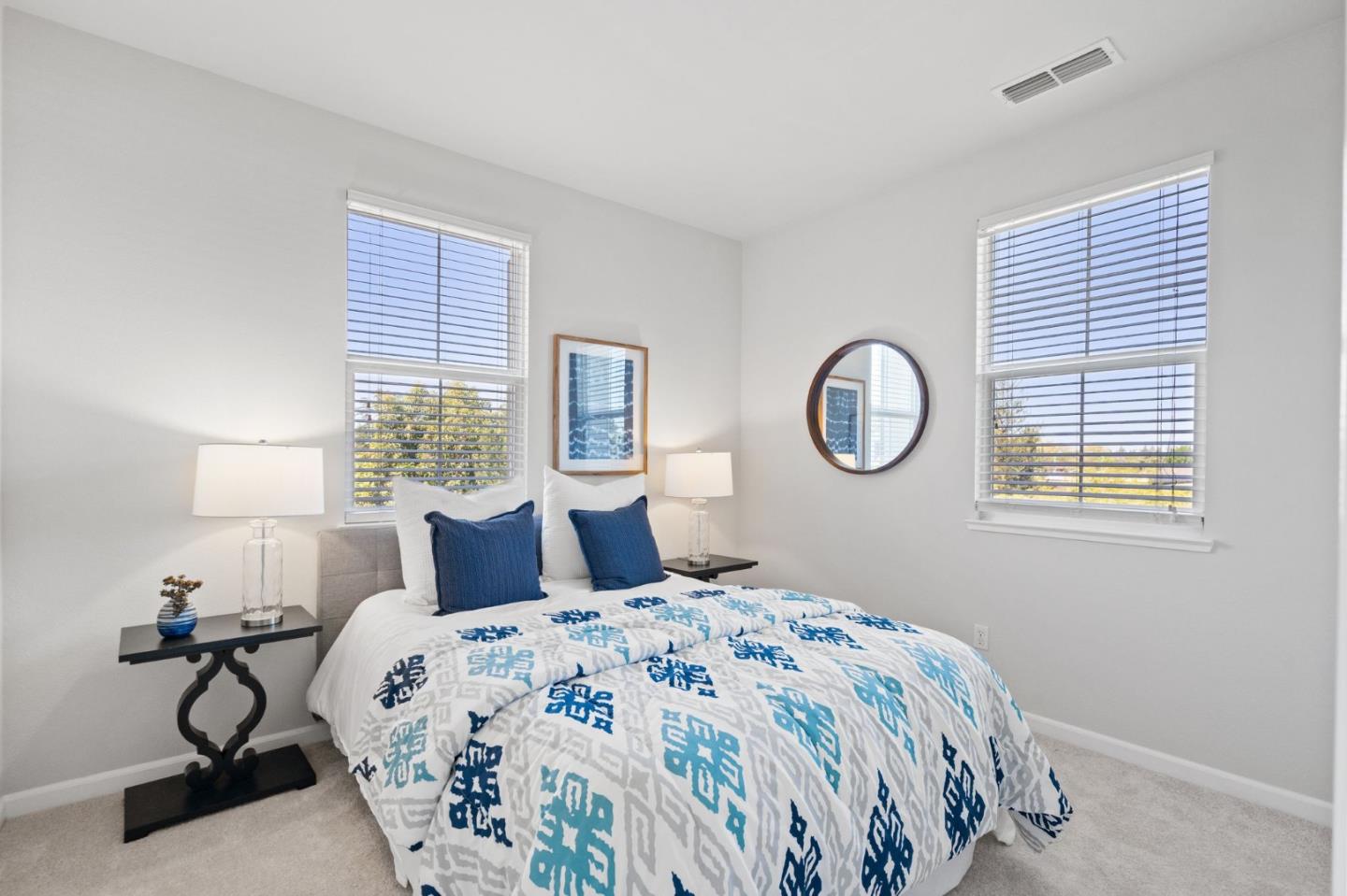 Detail Gallery Image 11 of 36 For 760 Grandview Ter, San Jose,  CA 95133 - 2 Beds | 2/1 Baths