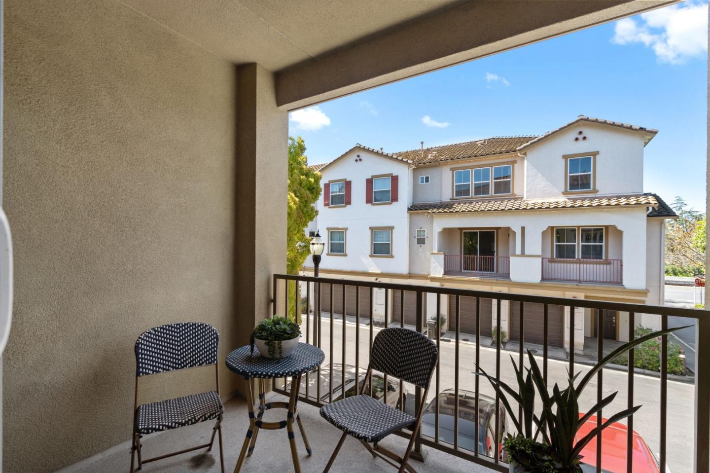 Detail Gallery Image 21 of 36 For 760 Grandview Ter, San Jose,  CA 95133 - 2 Beds | 2/1 Baths